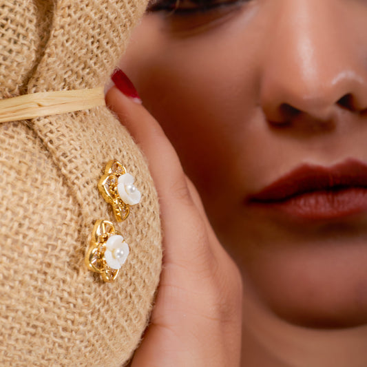 Eterna Bloom Pearl Stud Earrings jewellery product view 2