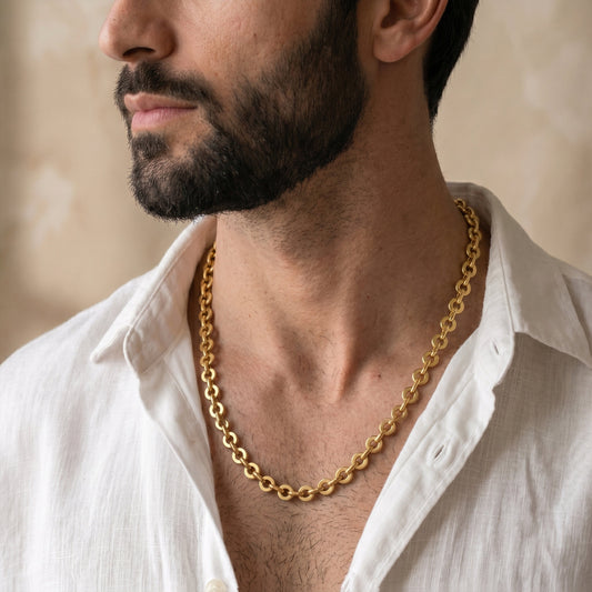 Velar Gold Chain jewellery product view 2