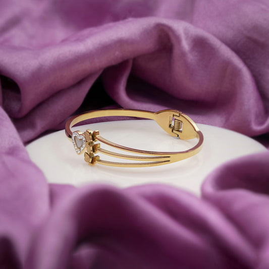 Divine Love Heart Gold Bracelet Kada jewellery product view 2