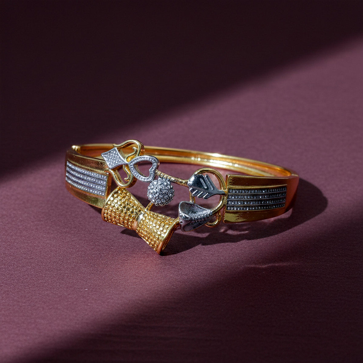 King’s Elegance Kada jewellery product view 4