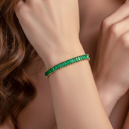 Regal Emerald Glow Bracelet jewellery product view 2
