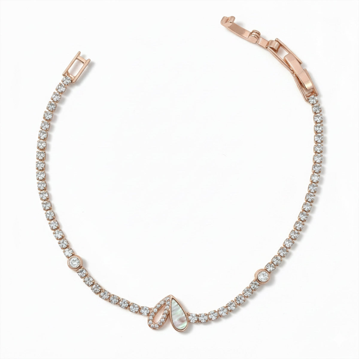 Amore Luxe Heart Bracelet jewellery product view 6