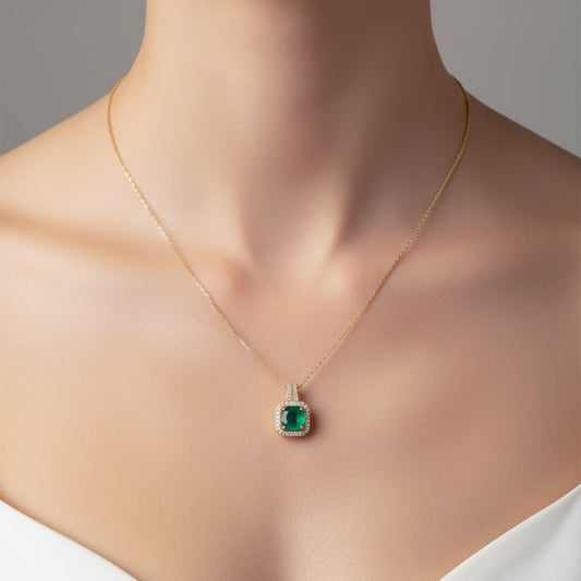 Velora Emerald Pendant Necklace jewellery product view 2