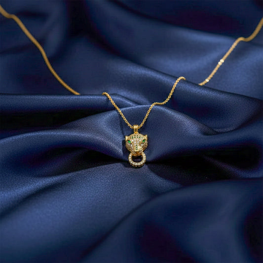 Panther Head Gold Necklace jewellery product view 2