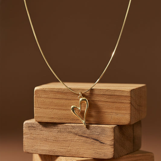 Romantic Gold Heart Pendant Necklace jewellery product view 2