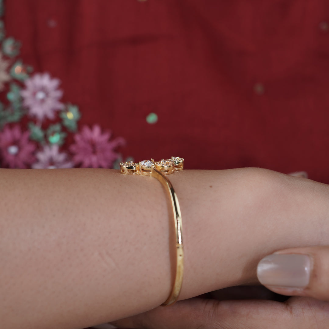 Trinity Diamond Gold Kada jewellery product view 10