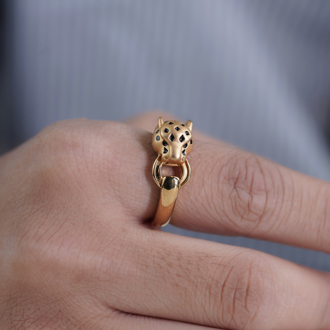 Golden Panther Link Ring jewellery product view 5