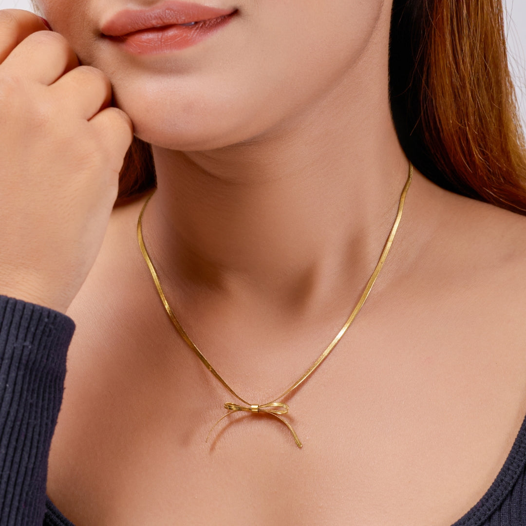 Snake Bow Necklace jewellery product view 2