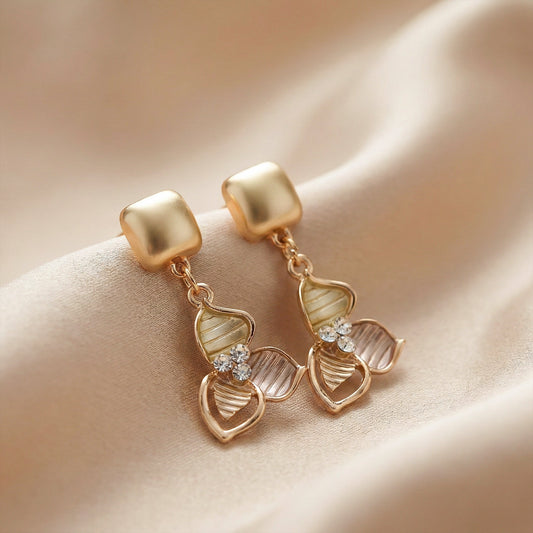 Golden Leaf Designer Earrings jewellery product view 1
