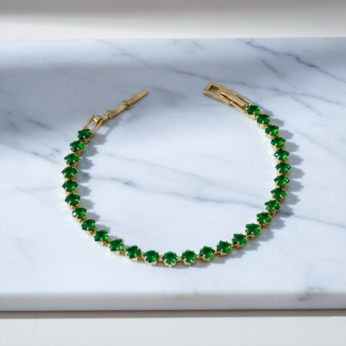 Veloura Emerald Glow Bracelet jewellery product view 4