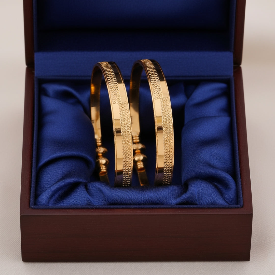 Elegant Line Kada Set jewellery product view 5