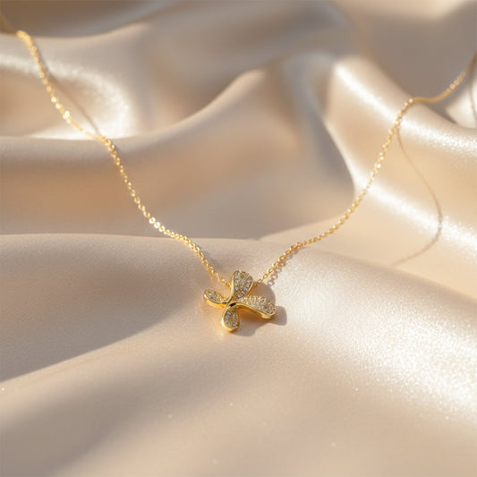 Golden Clover Sparkle Necklace jewellery product view 1