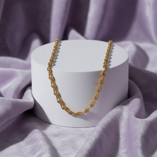 Thin Rope Design Gold Chain jewellery product view 1