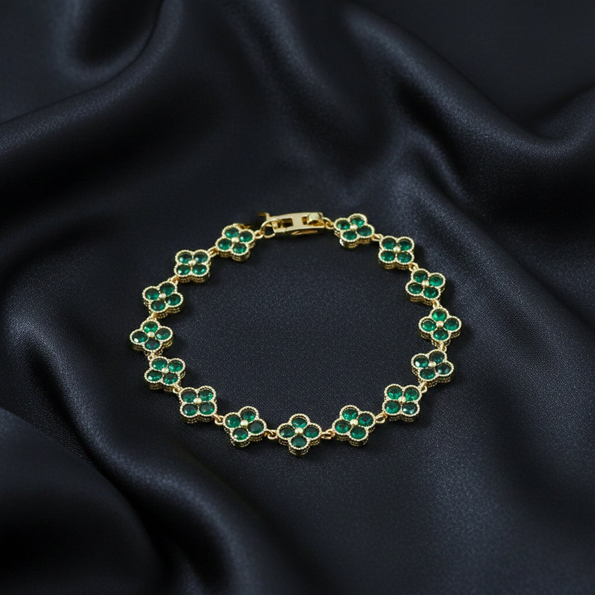 Green Enamel Clover Luxury Bracelet jewellery product view 3