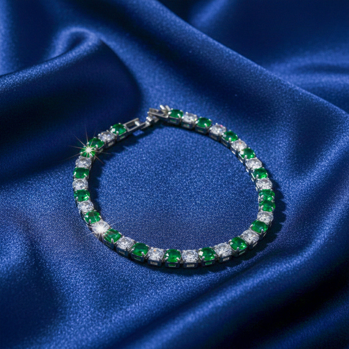 Imperial Emerald Sparkle Bracelet jewellery product view 3
