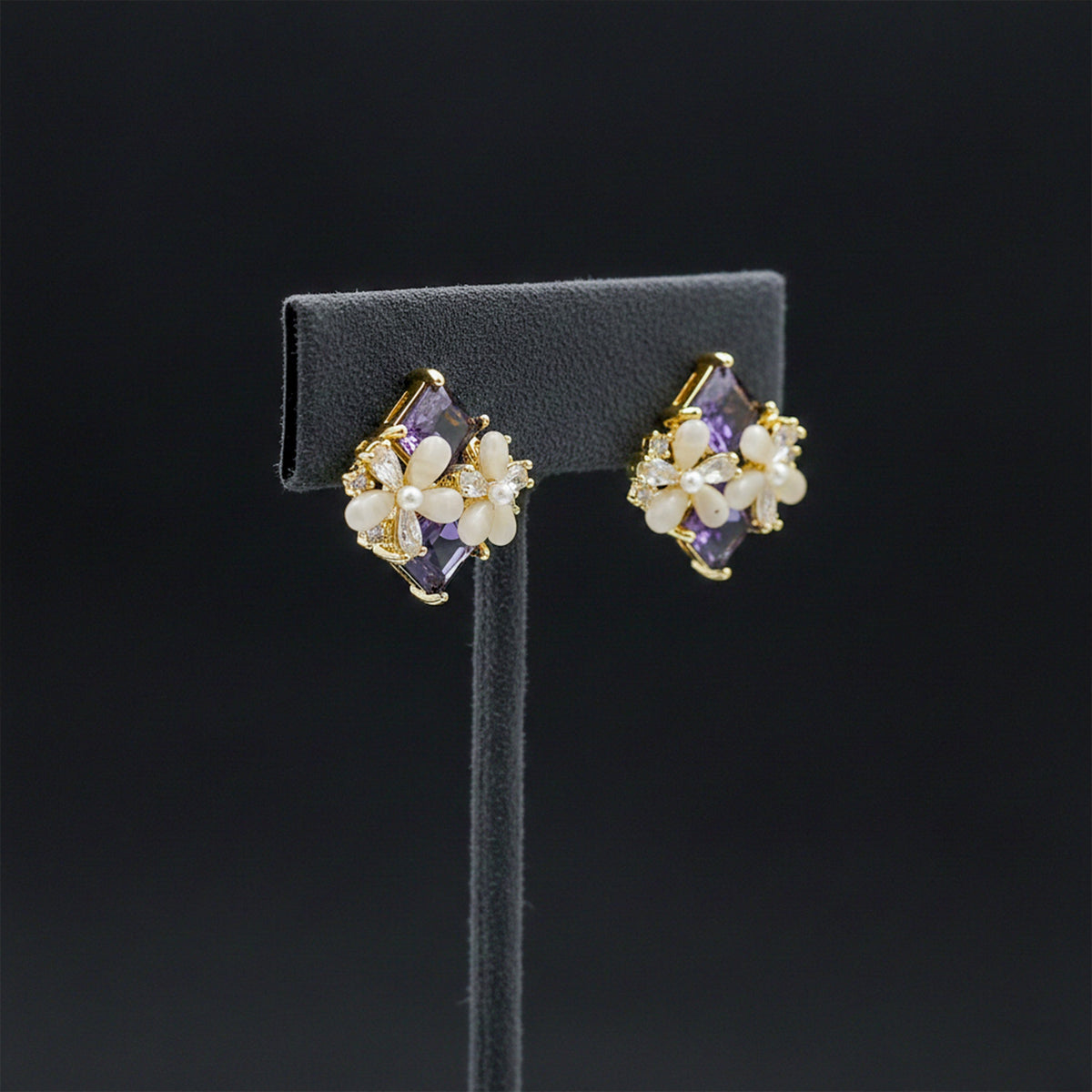 Royal Pushp Moti Stone Earrings jewellery product view 1