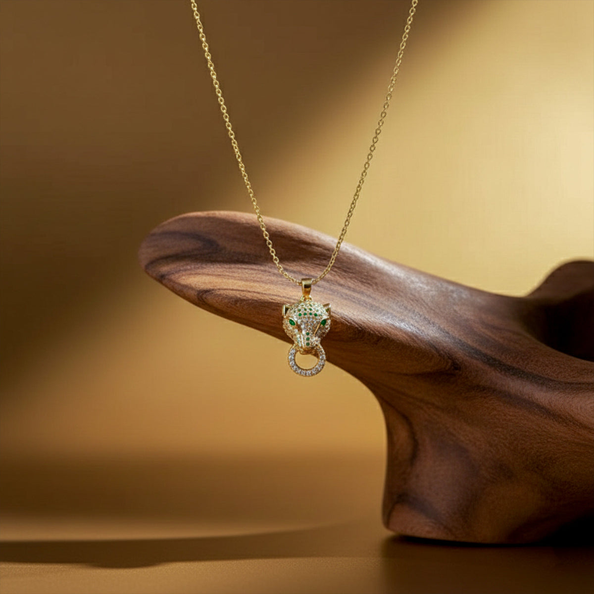 Panther Head Gold Necklace jewellery product view 1