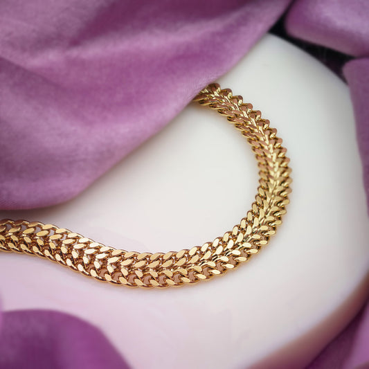Luxury Gold Statement Chain jewellery product view 2