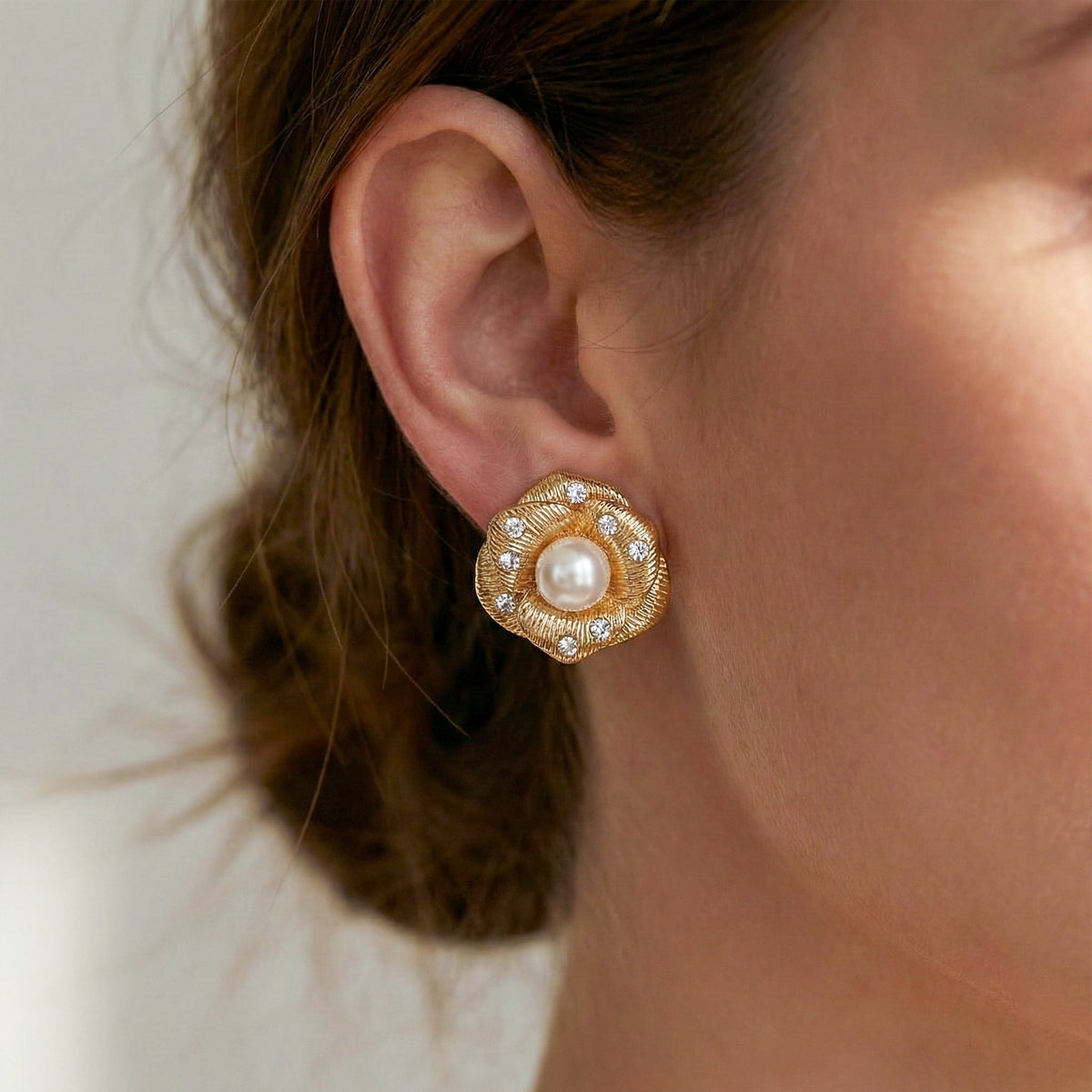 Queen’s Bloom Pearl Earrings jewellery product view 2