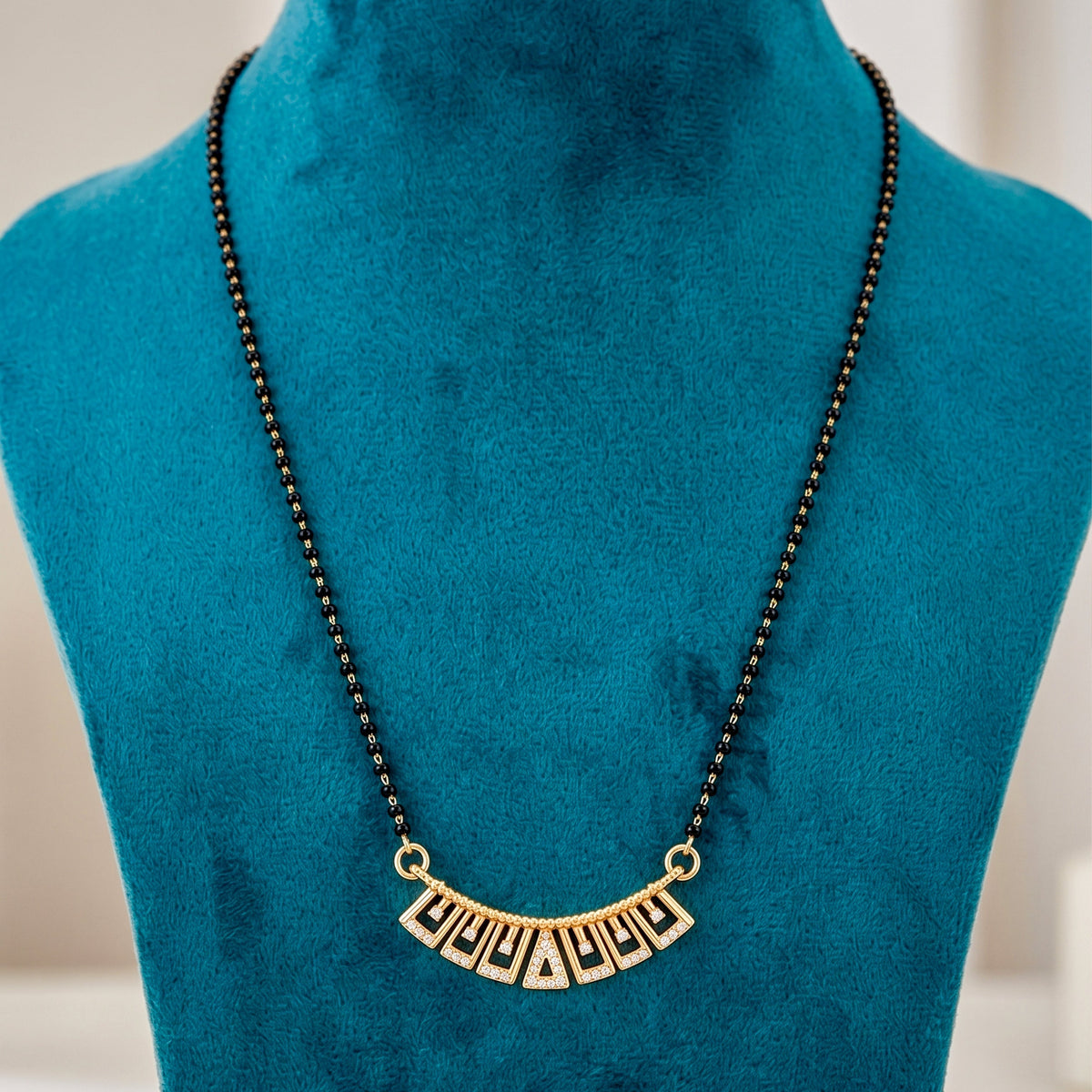 Rani Angan Mangalsutra jewellery product view 3