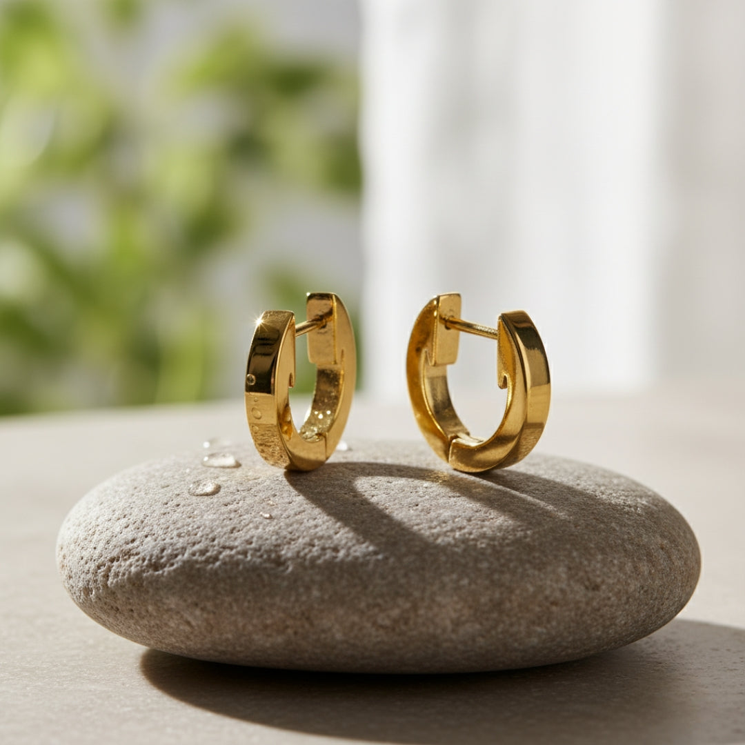 Classic Round Earrings jewellery product view 1