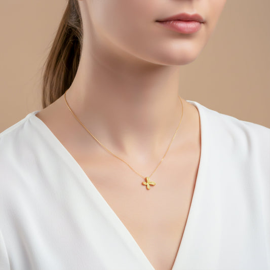 Golden Clover Sparkle Necklace jewellery product view 2