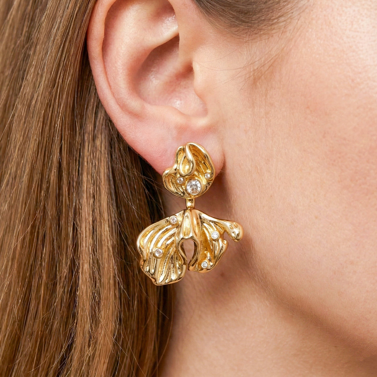 Elite Golden Petal Pearl Earrings jewellery product view 12