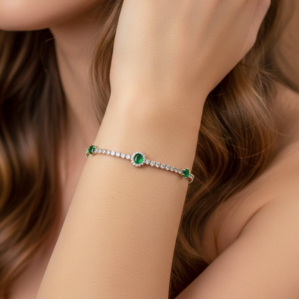 The Crown Jewel Combo jewellery product view 2