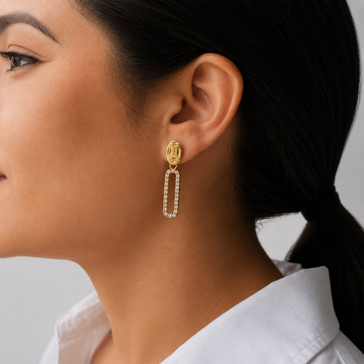 Noor Link Earrings jewellery product view 3