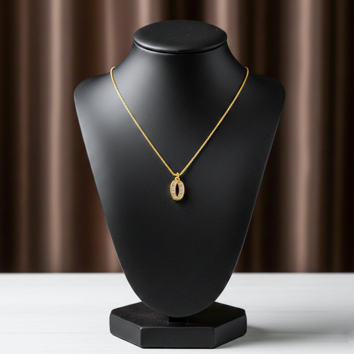 Luxe Gold Oval Crystal Pendant Necklace jewellery product view 4