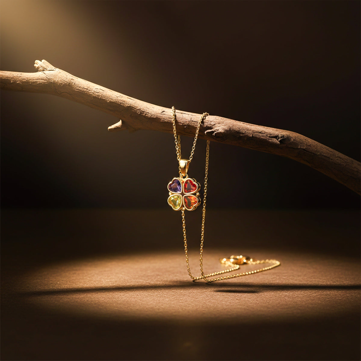 Luxury Four Leaf Clover Gold Necklace jewellery product view 1