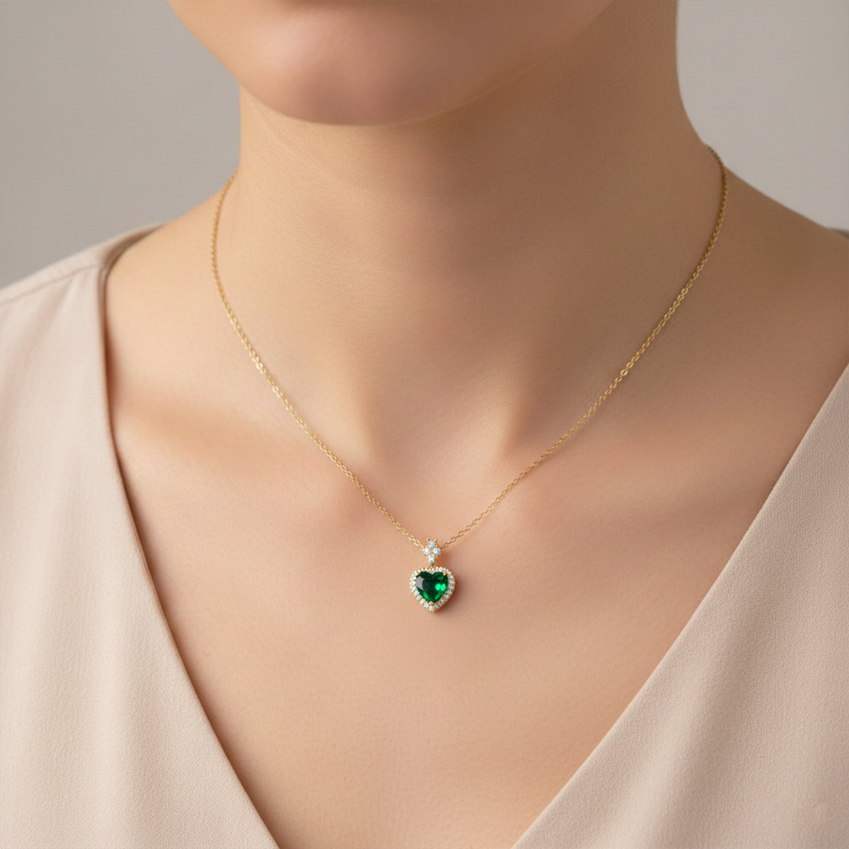 Eterna Emerald Heart Pendant Necklace jewellery product view 3