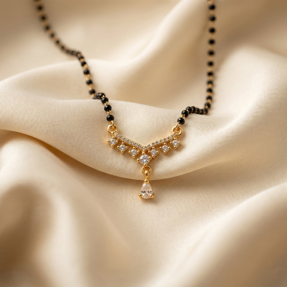 Saanvi Mangalsutra jewellery product view 2