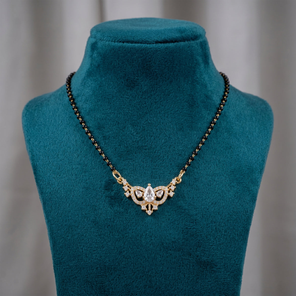 Shahi Shringar Mangalsutra jewellery product view 3