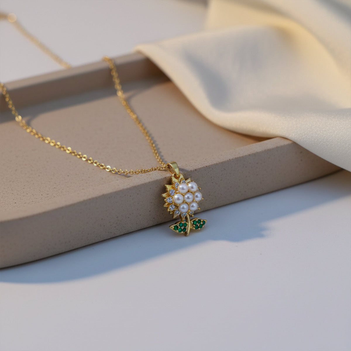 Sunflower Gold Pendant Necklace jewellery product view 2