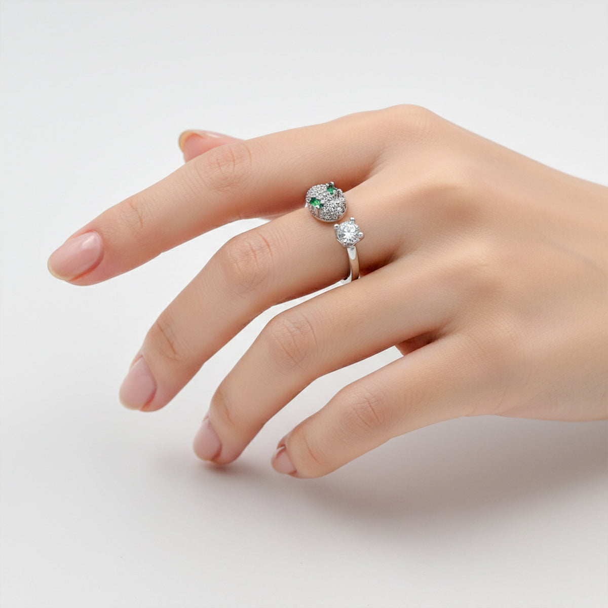 Regalia Emerald Diamond Ring jewellery product view 4