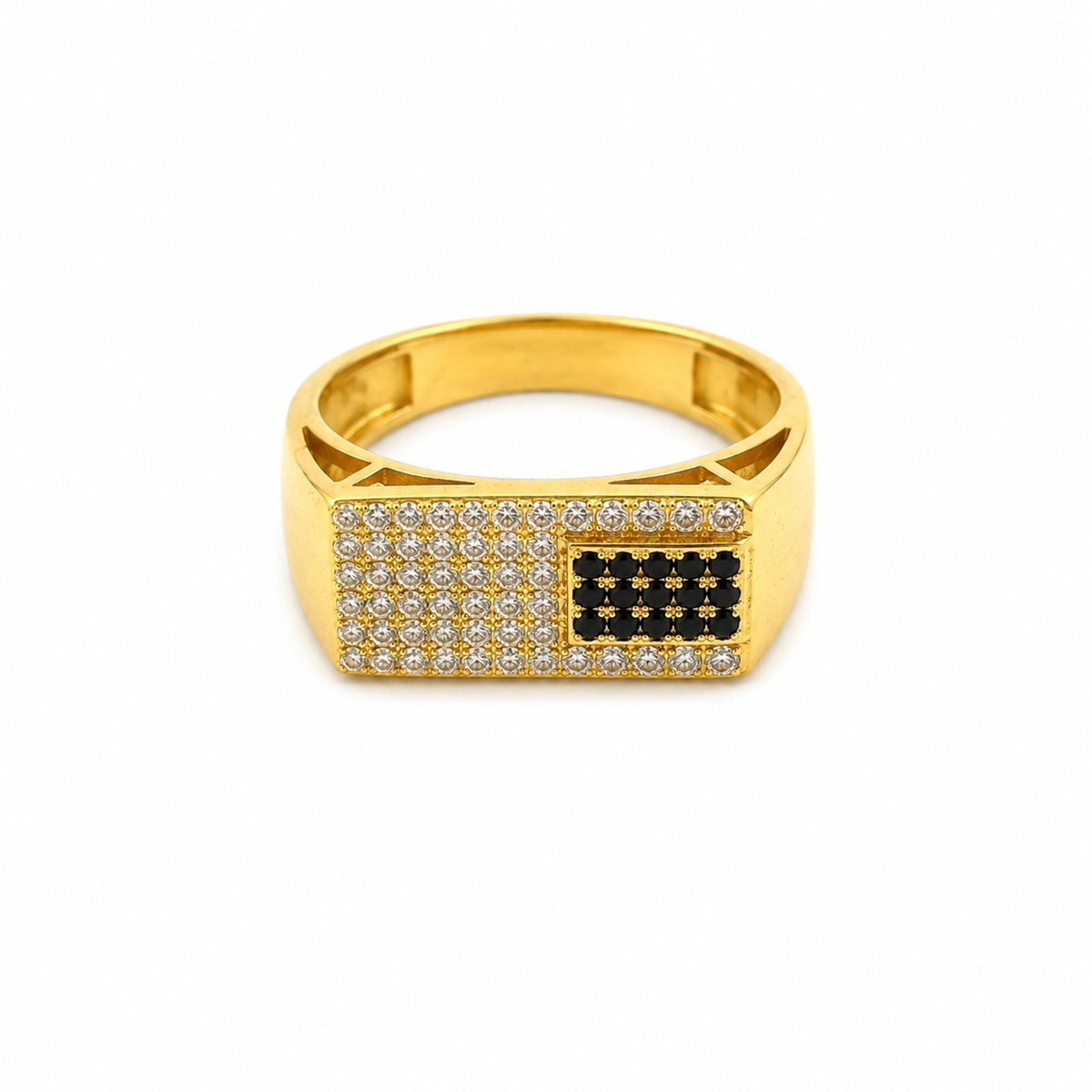 Noir Crest Ring jewellery product view 5
