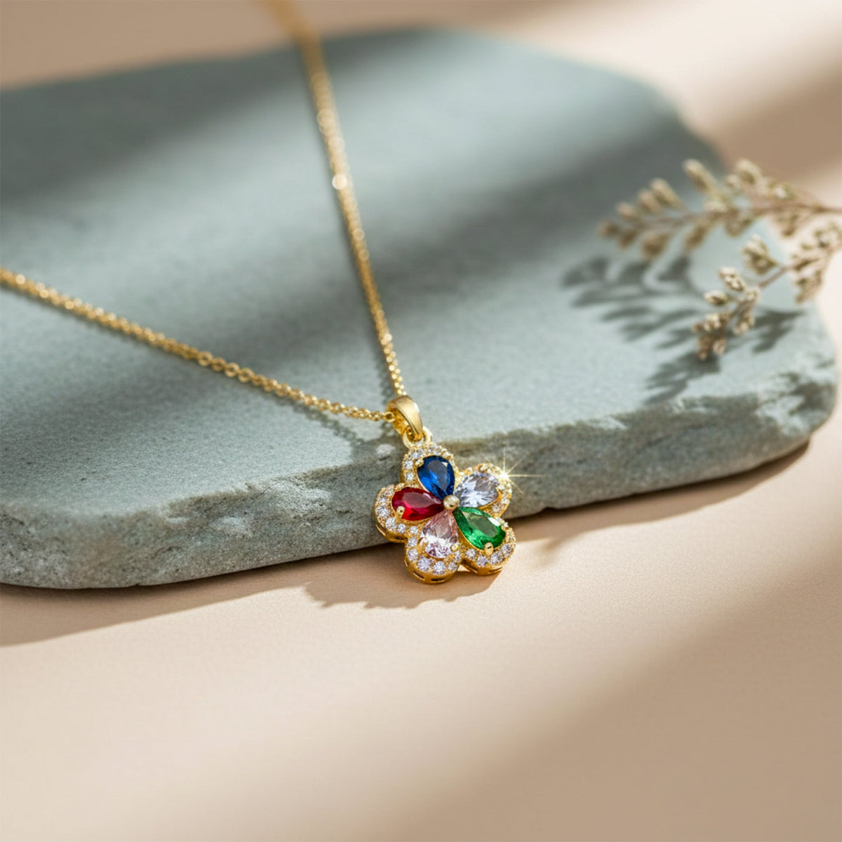 Multicolor Crystal Flower Pendant Necklace jewellery product view 1