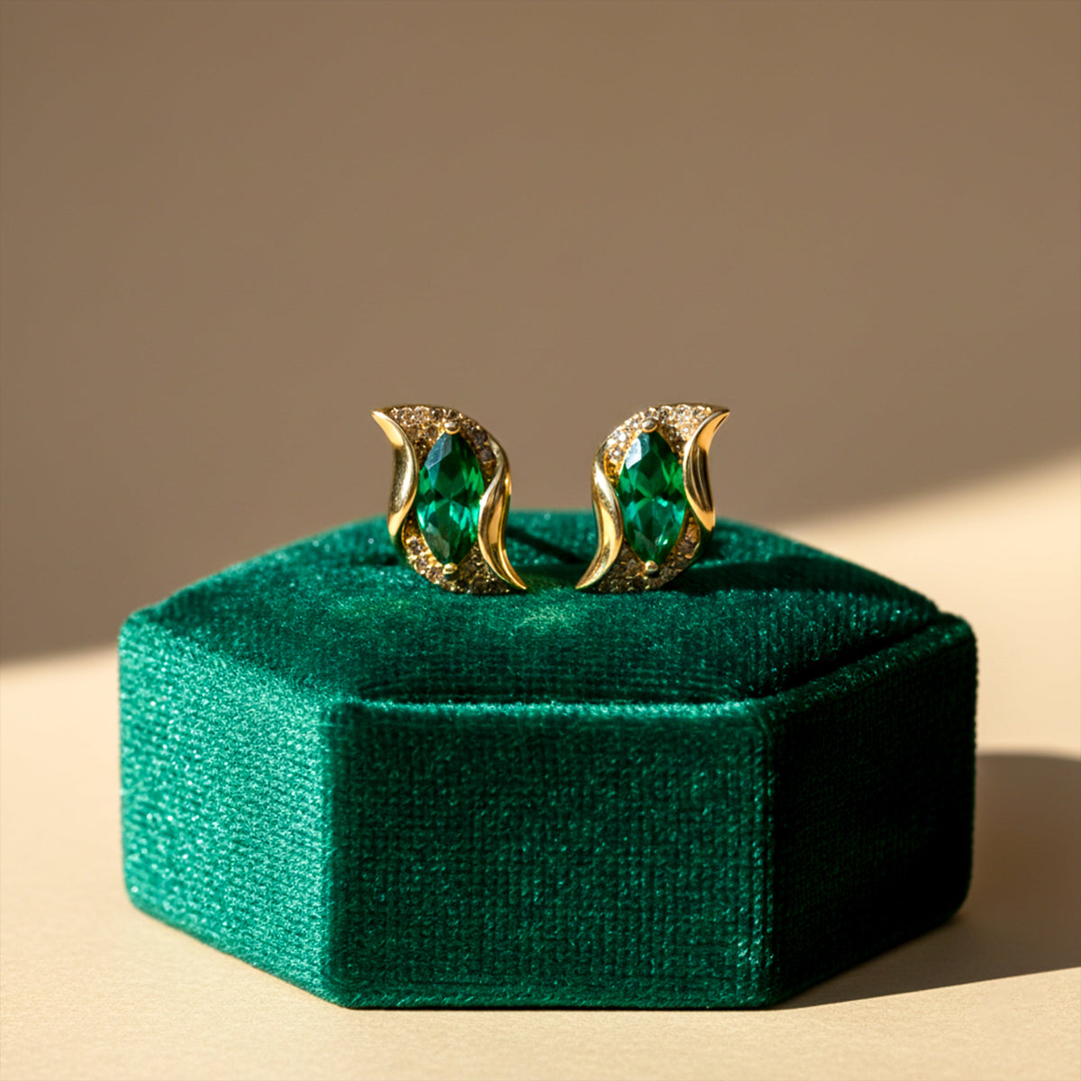 Velvet Green Luxe Curve Earrings jewellery product view 5
