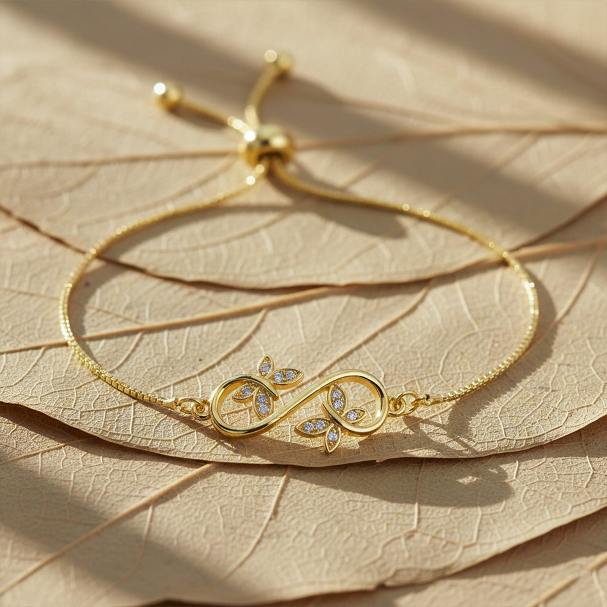 Lumiere Infinity Bloom Bracelet jewellery product view 1