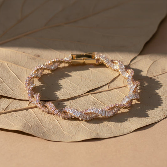 Veloura Wave Luxe Bracelet jewellery product view 2