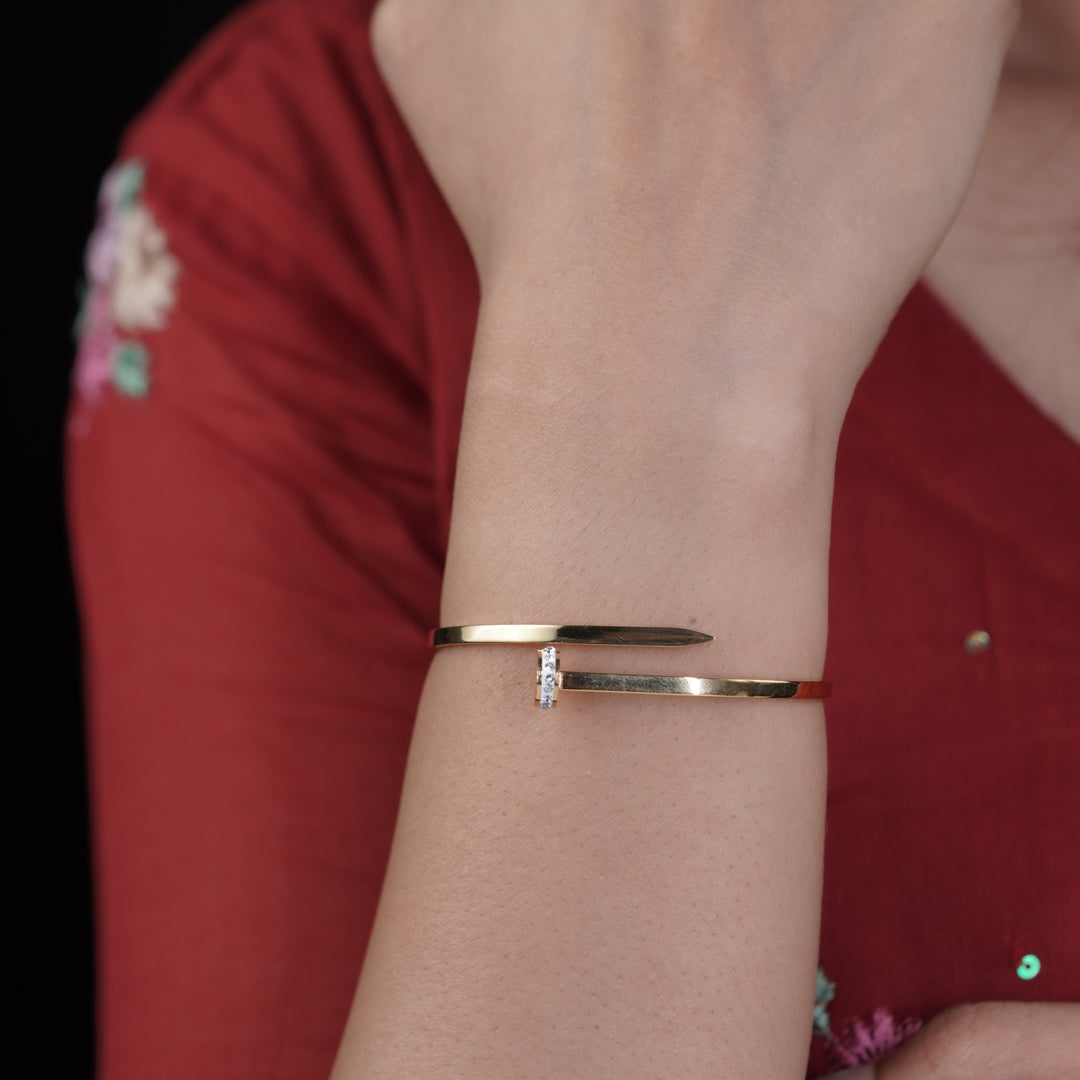 Eterna Shine Gold Cuff Kada jewellery product view 5