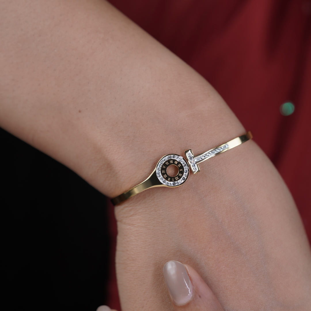 Unlock Love Diamond Kada jewellery product view 9
