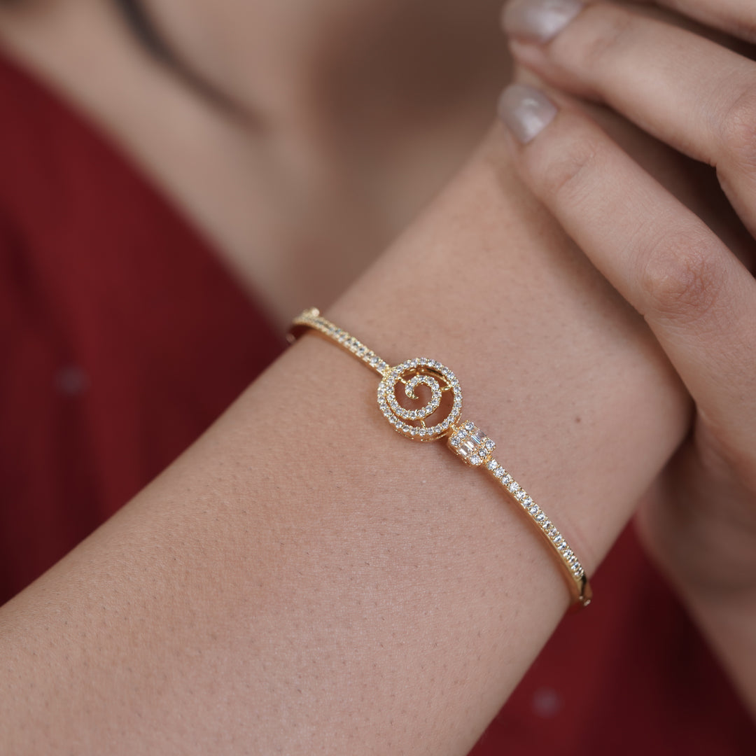 Royal Swirl Diamond Kada jewellery product view 6