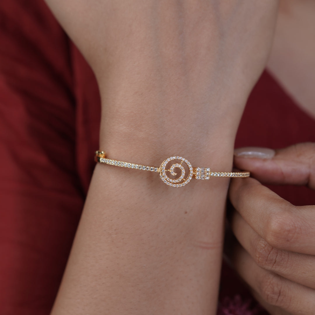 Royal Swirl Diamond Kada jewellery product view 7
