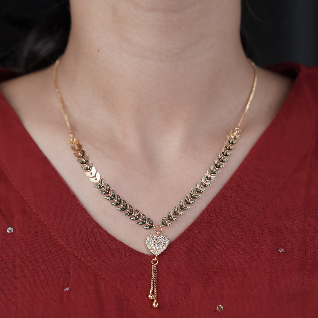 Yama Necklace jewellery product view 3