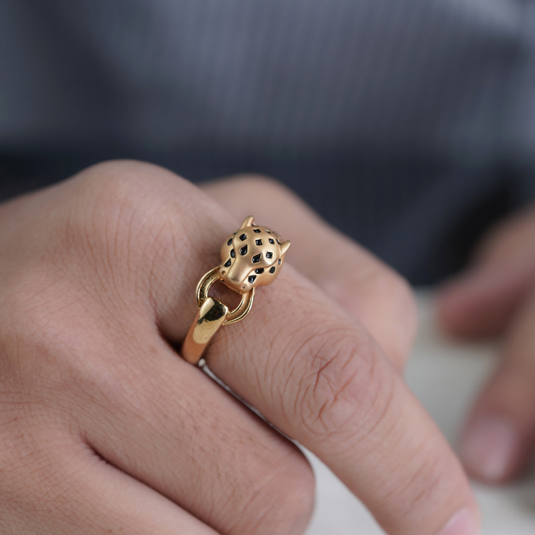 Golden Panther Link Ring jewellery product view 2