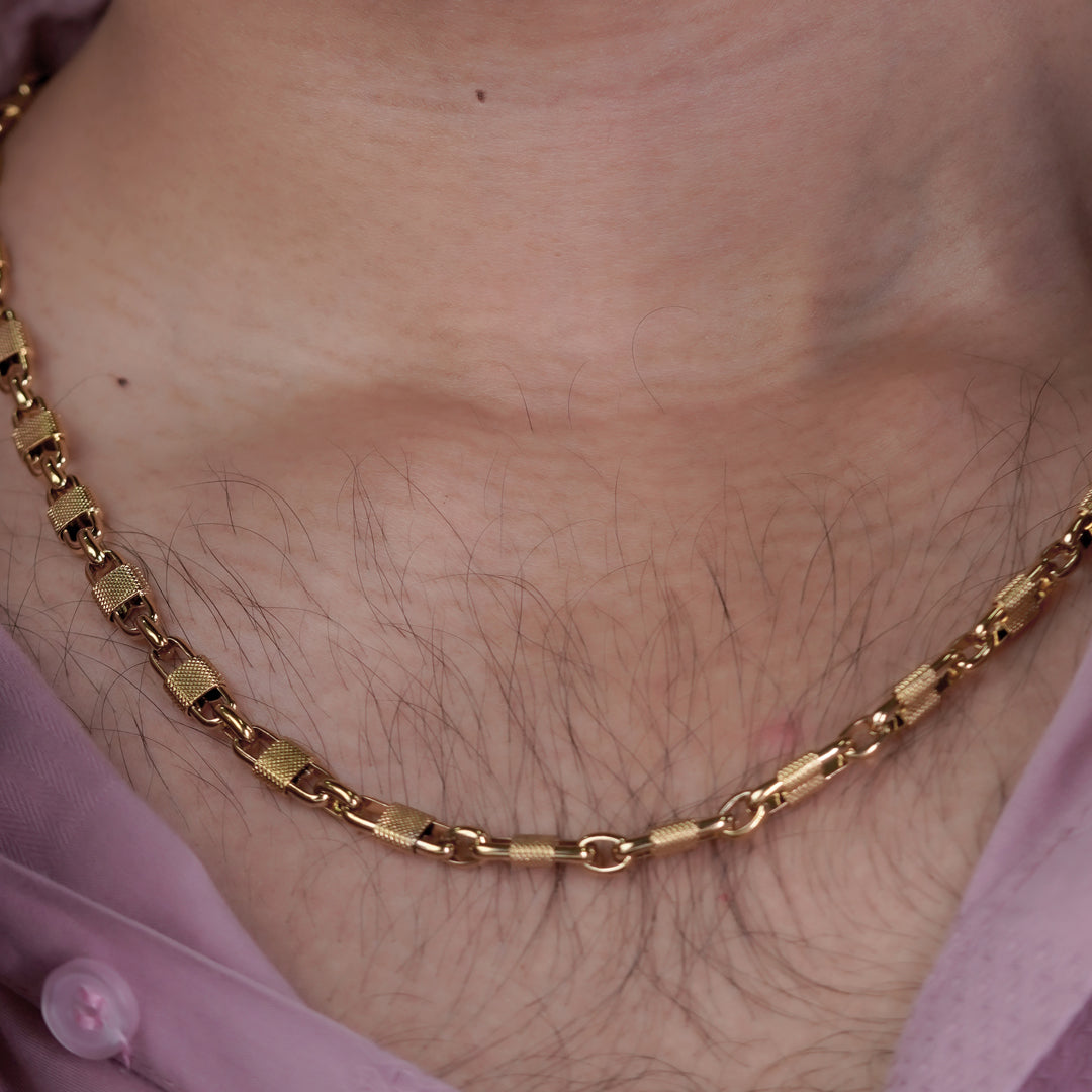 Royal Textured Link Gold Chain jewellery product view 2