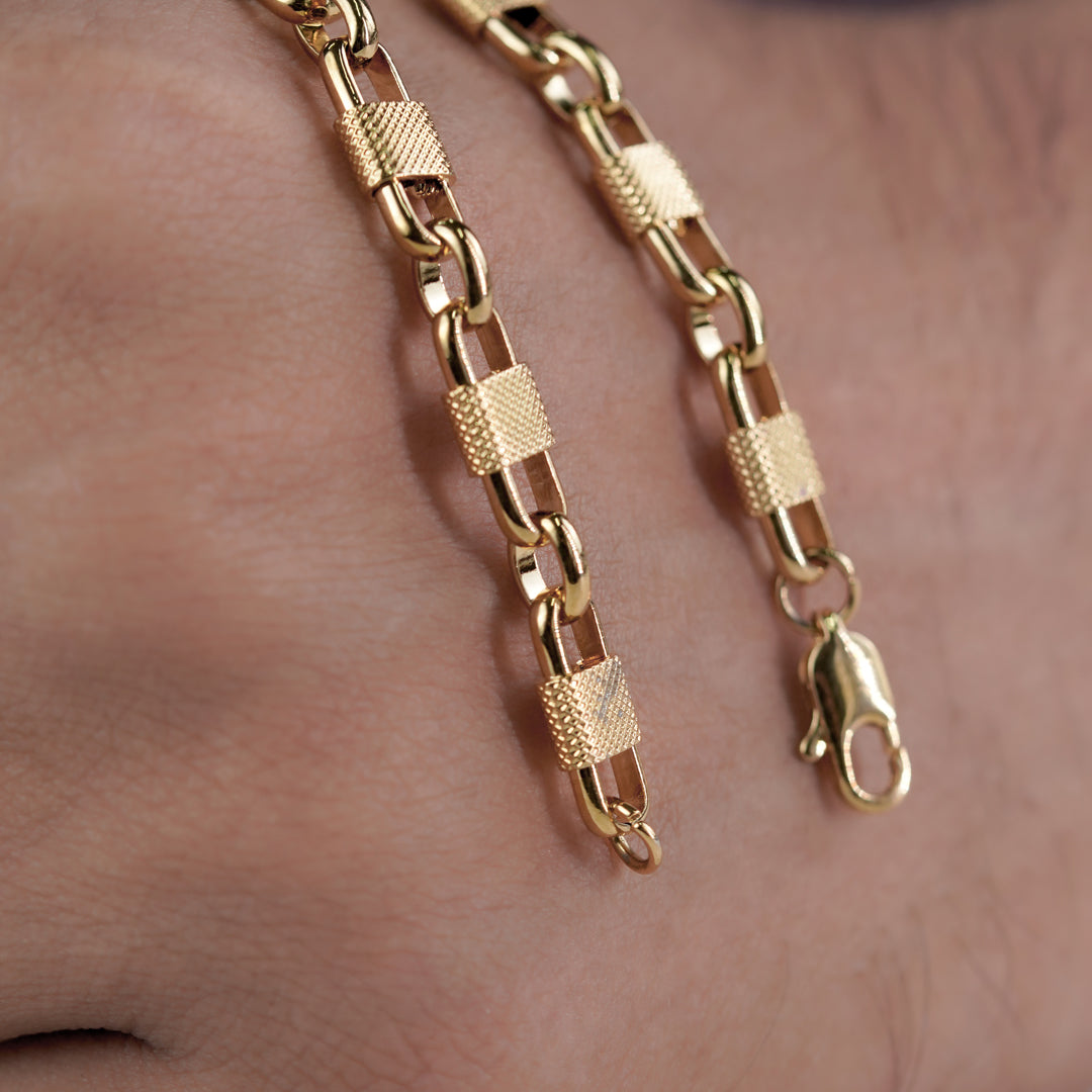 Royal Textured Link Gold Chain jewellery product view 11