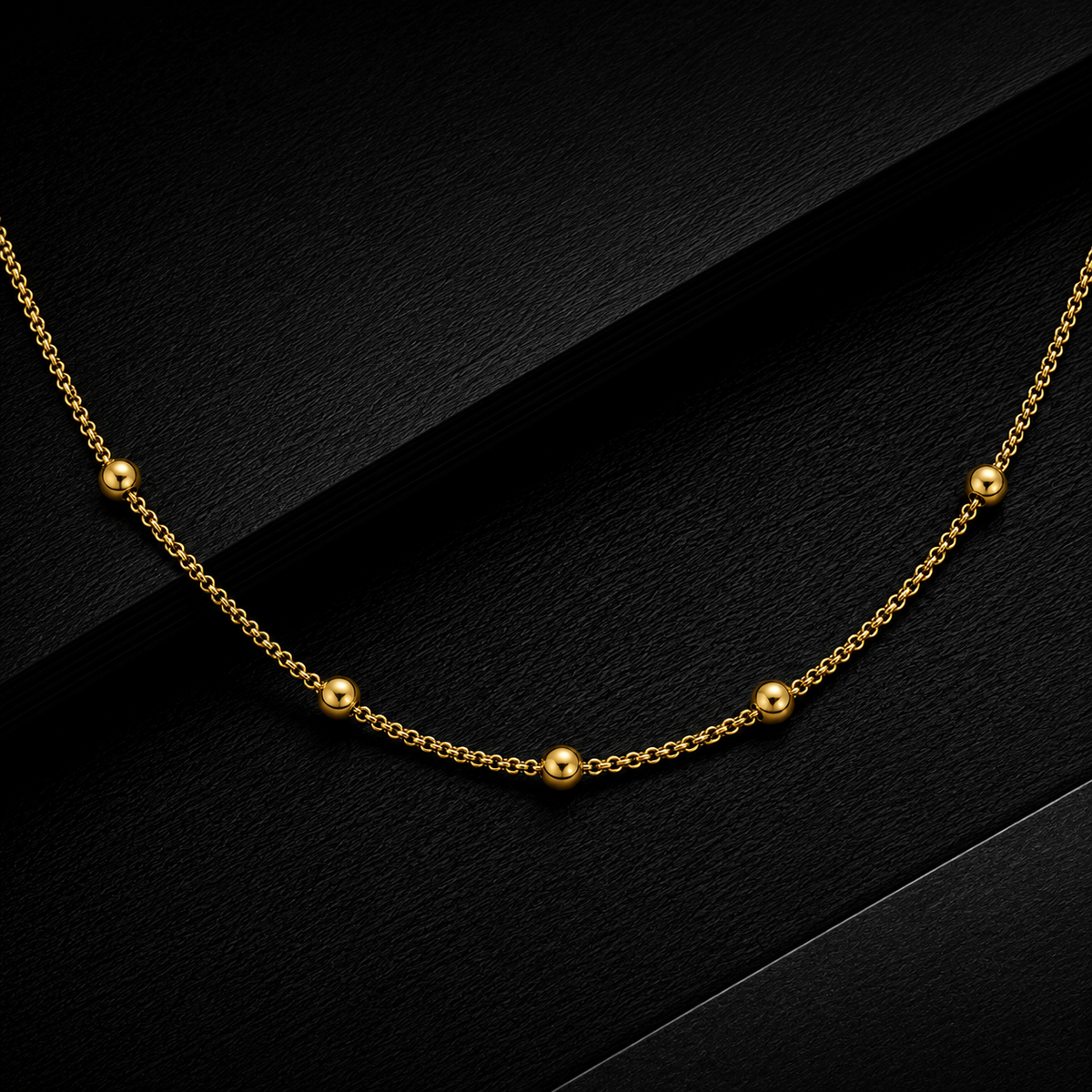 Sovereign Line Chain jewellery product view 3